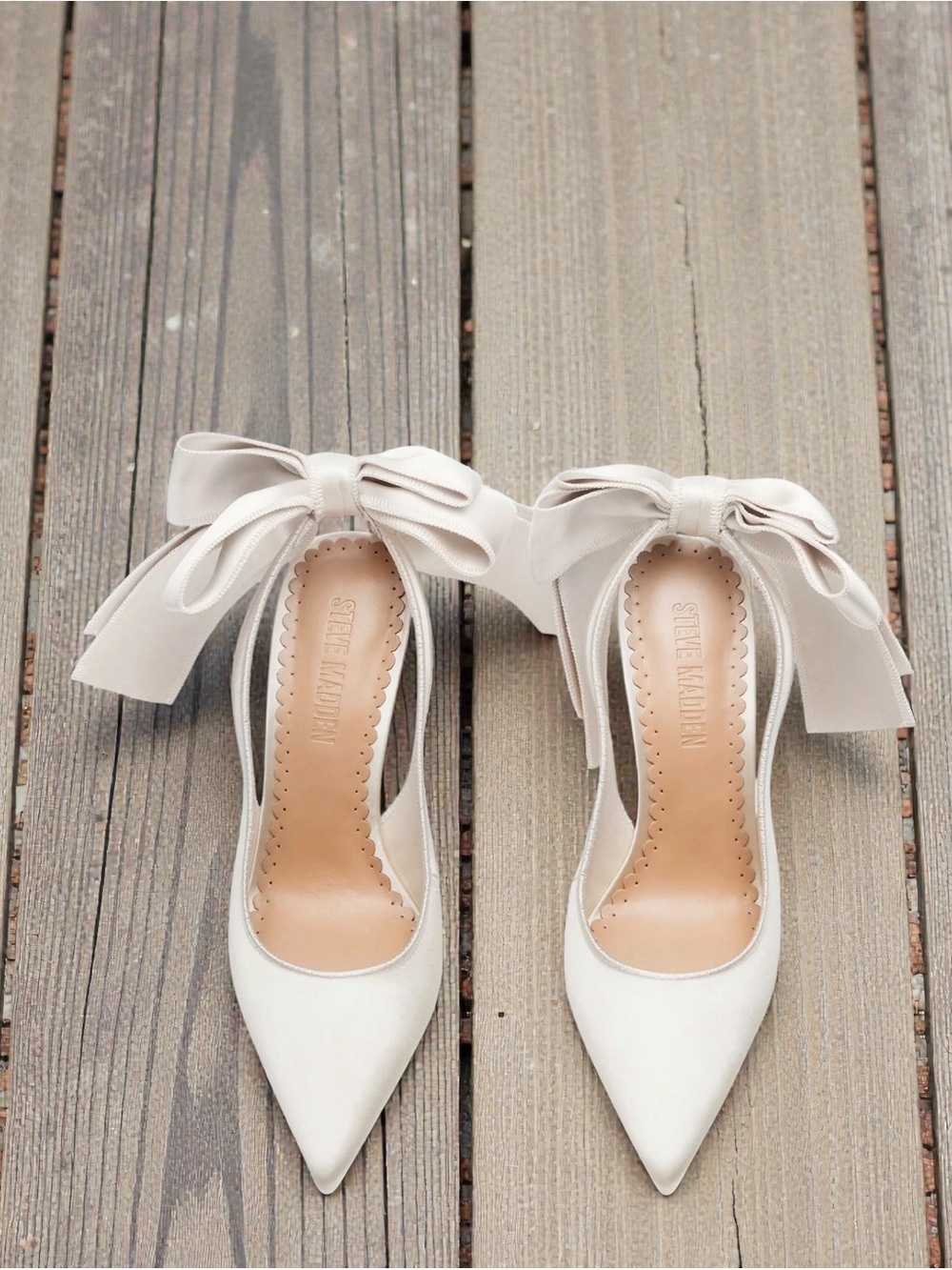 Steve Madden Cream Teacup Ivory Satin Heel NEW size 9 w/o box